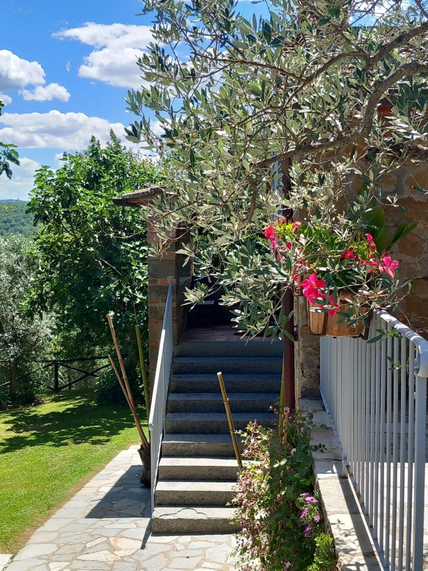 Vila Casolare Il Moro Monte San Savino Exteriér fotografie